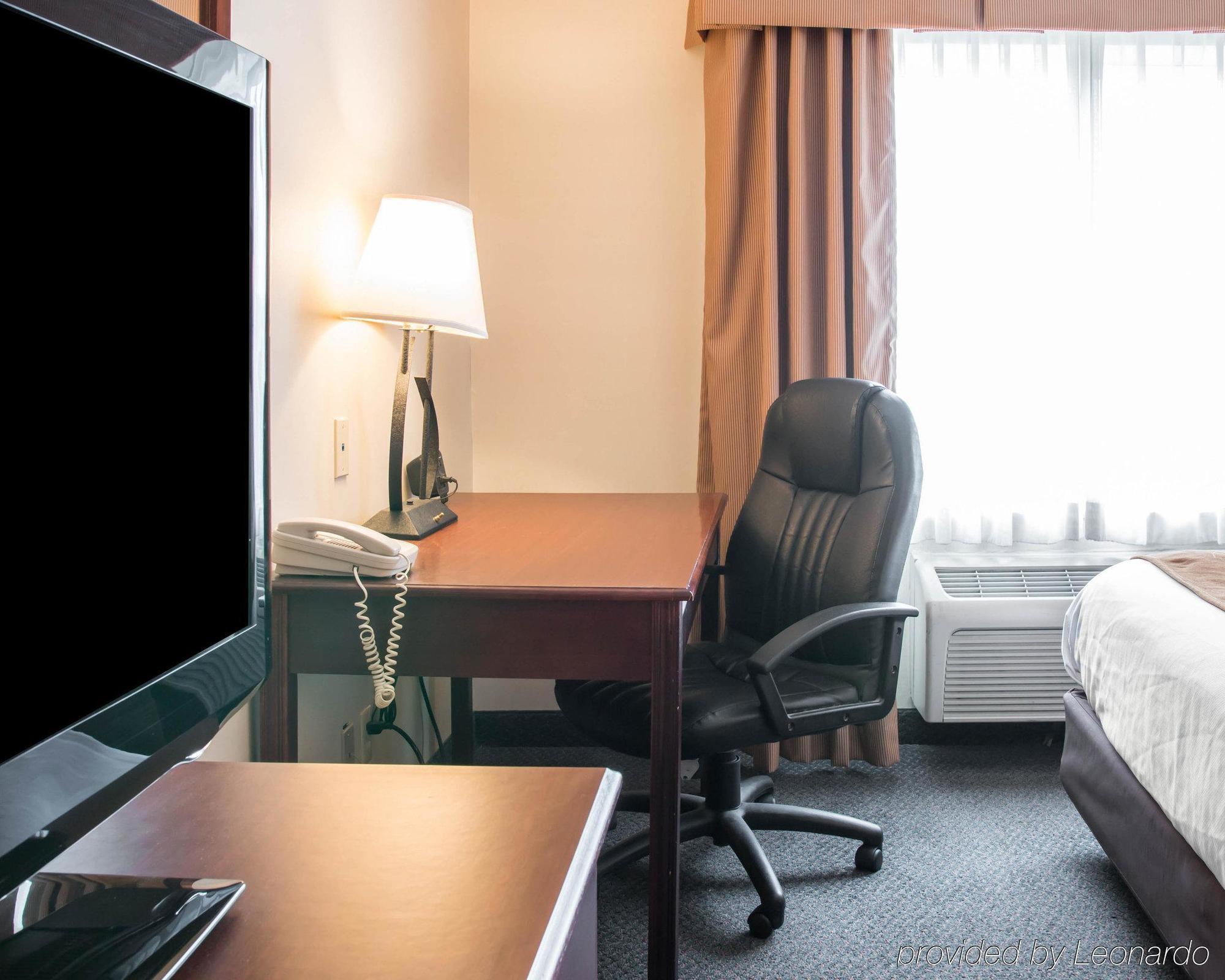 Comfort Suites Wixom Extérieur photo