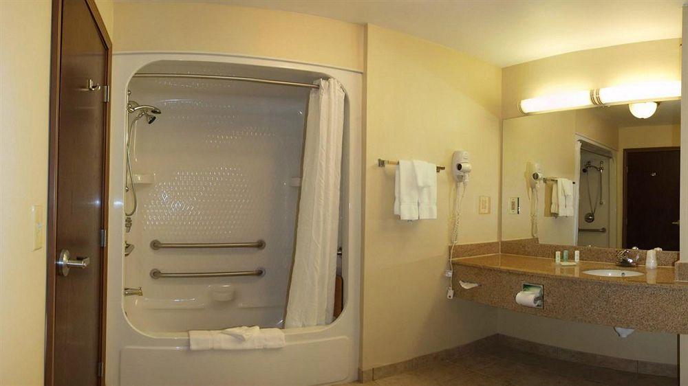 Comfort Suites Wixom Extérieur photo