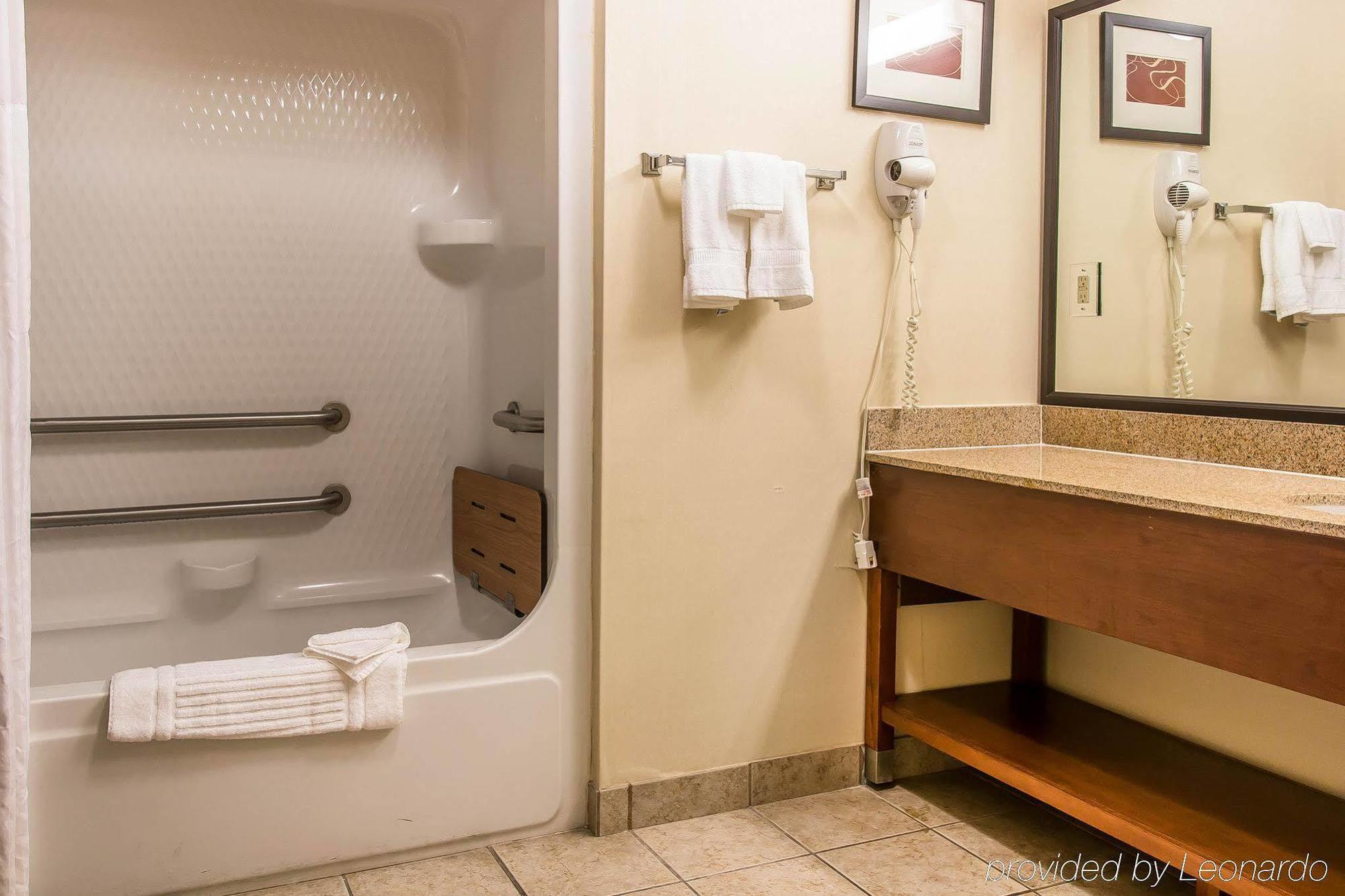 Comfort Suites Wixom Extérieur photo